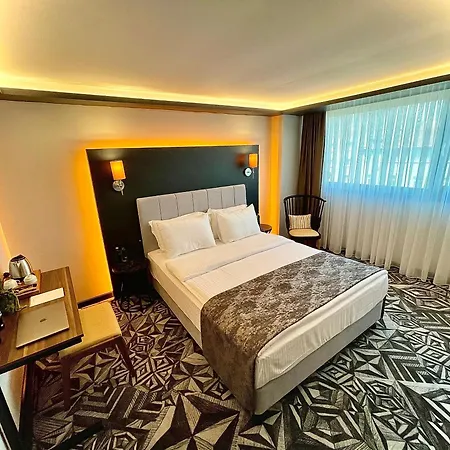 Weingart 4* Estambul