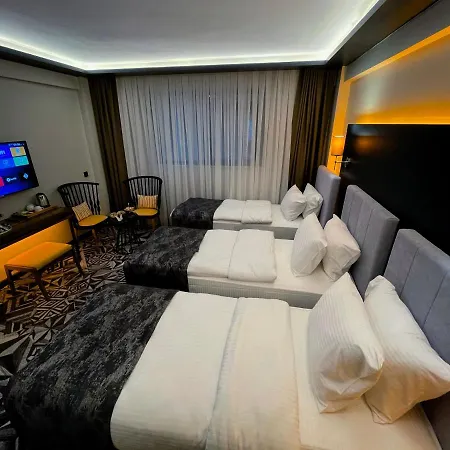 Weingart Hotel
