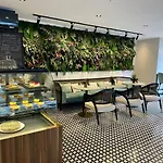 Weingart Hotel 4*