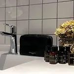 Weingart Hotel 4*