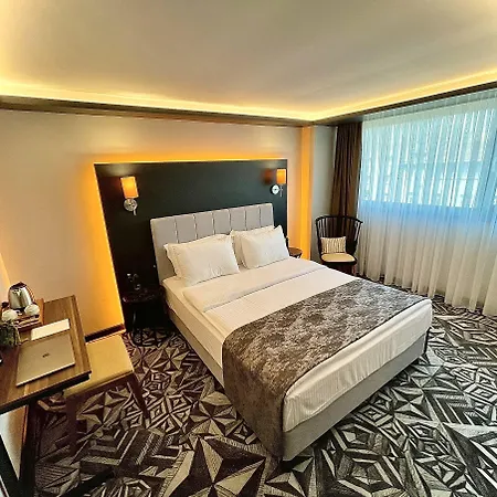 Weingart 4* Istanbul