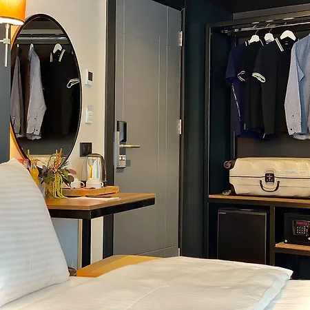 호텔 Weingart
