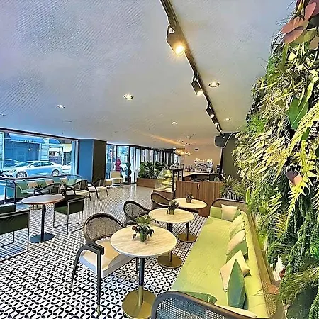 Hotel Weingart 4*
