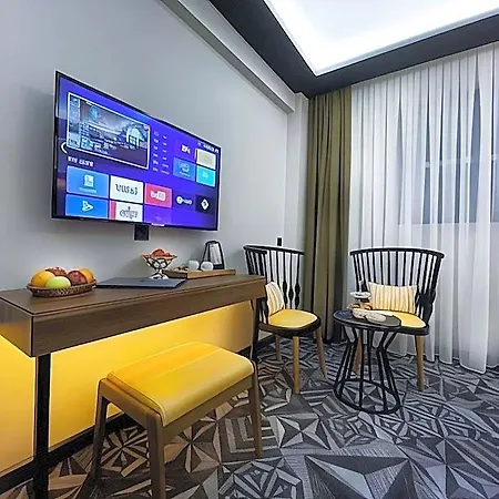 Hotel Weingart 4*